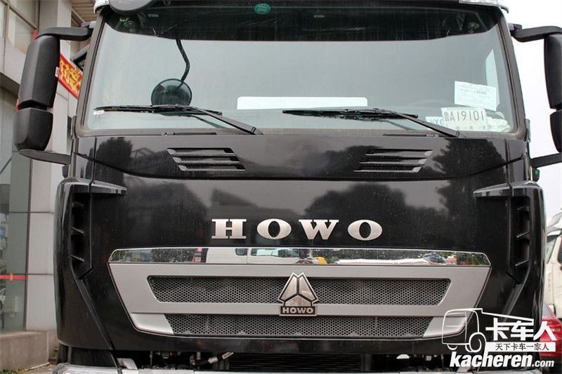 中国重汽 HOWO T7H重卡 480马力 4X2 国四牵引车(高顶)(ZZ4187V361HD1B) 