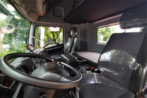 广汽日野 700臻值系 380马力 6X4国五牵引车(高顶)(YC4250SS2PK5)