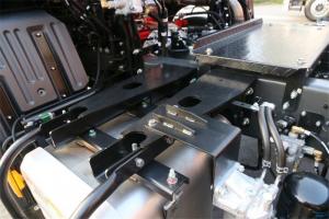 广汽日野 700臻值系 420马力 6X4 国五牵引车(高顶)(YC4250SS2PK5)