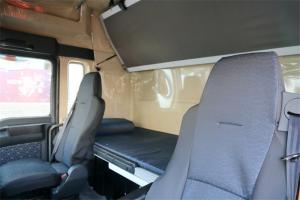 中国重汽 汕德卡SITRAK C7H重卡 480马力 6X4 LNG国六牵引车(ZZ4256V384HF1LB)
