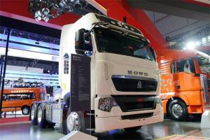 中国重汽 HOWO T7H重卡 500马力 6X4 AMT 国六自动挡牵引车(ZZ4257V324HF1B)