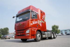 青岛解放 JH6重卡 350马力 6X4 国五危险品牵引车(CA4250P25K2T1E5A1)