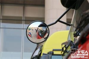 中国重汽 斯太尔D7B重卡 440马力 6X4国五牵引车(曼后桥)(ZZ4253V3241E1BN)