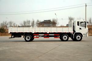 大运 N6中卡 复合型 220马力 6X2 国五8.6米栏板载货车(CGC1250D5CBHA)