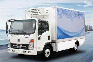 吉利远程 E200 4.5T 3.9米单排厢式纯电动冷藏车(DNC5042XLCBEVK3)