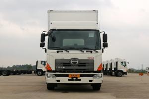 广汽日野 700系列重卡 265马力 4X2 国五9.72米厢式载货车底盘(平顶)(YC1180FH8JW5)