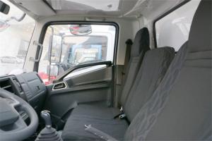 跃进 快运C500-33 150马力 国五4.18米单排厢式轻卡(SH5042XXYZFDCWZ3)