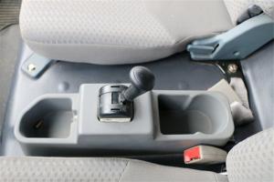 开瑞汽车 绿卡系列 城配版豪华型 129马力 国五3.85米排半仓栅式轻卡(宽体)(SQR5040CCYH03D)