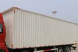 福田 欧曼新ETX 6系重卡 280马力 8X2 国五9.6米厢式载货车(BJ5313XXY-AC)