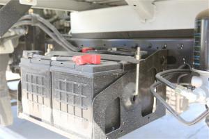 飞碟缔途 DX 乐享版 1.9L 102马力 国五3.95米单排栏板微卡(FD1040D66K5-3)