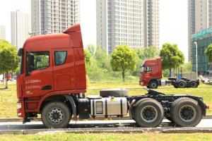 联合卡车 U系重卡 550马力 6×4 国五牵引车（QCC4252D654-3）