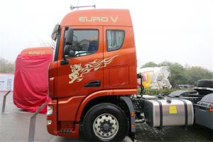 联合卡车 U430重卡 430马力 6X4 国五牵引车(3.083速比)(QCC4252D654-2)