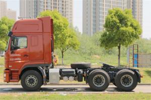 联合卡车 U420重卡 420马力 6X4 国五牵引车(QCC4252D654-4)