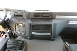 联合卡车 U420重卡 420马力 6X4 国五牵引车(QCC4252D654-4)