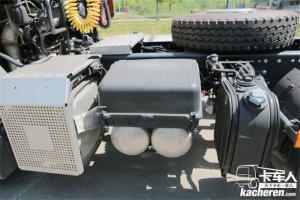 联合卡车 U420重卡 420马力 6X4 国五牵引车(QCC4252D654-4)