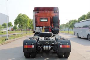 联合卡车 U440重卡 440马力 6X4 国五LNG牵引车(速比3.7)(QCC4252N654-1)