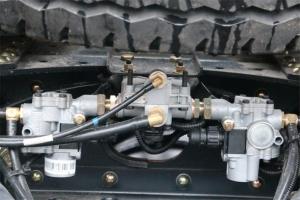 联合卡车 U440重卡 440马力 6X4 国五牵引车(汉德后桥)(QCC4252D654-1)