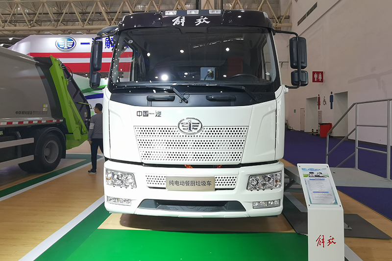 一汽解放 J6L 160kW 4×2 纯电动餐厨垃圾车