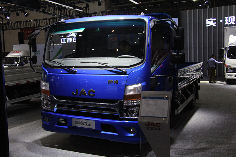 江淮 帅铃Q6 160马力 4×2 国六 平板载货车