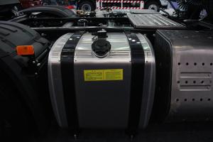 江淮 格尔发K7重卡 560马力 6×4 国六 牵引车