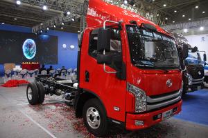 上汽跃进 快运C500-33 150马力 4×2 国六 载货车底盘（SH1043ZFDDWZ1）