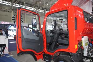 上汽跃进 快运C500-33 150马力 4×2 国六 载货车底盘（SH1043ZFDDWZ1）