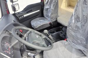 陕汽重卡 德龙新M3000 轻量化版 430马力 6X4 LNG 国五牵引车(SX4258GR384TL)