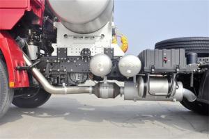 陕汽重卡 德龙新M3000 轻量化版 430马力 6X4 LNG 国五牵引车(SX4258GR384TL)