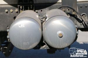 陕汽重卡 德龙X3000 轻量化版 430马力 6X4 国五LNG牵引车(SX42584X384TL)