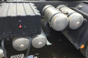 陕汽重卡 德龙X3000 500马力 6X4 国五牵引车(4.111速比)(SX4250XC4Q2)