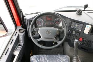 陕汽重卡 德龙X3000 460马力 6X4 LNG危险品牵引车(国六)