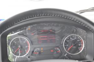 陕汽重卡 德龙X3000 黄金版 430马力 6X4 国五LNG牵引车(SX42584X384TL)