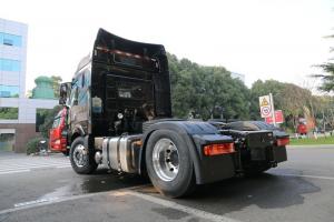 一汽解放 新J6P重卡 460马力 4X2 国五自动挡牵引车(AMT手自一体)(CA4180P66K24E5)