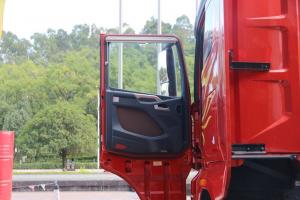 一汽解放 J7重卡 550马力 6X4 国五牵引车(CA4250P77K25T1E5)