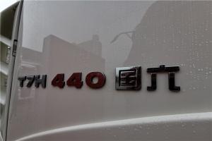 中国重汽 HOWO T7H重卡 标运版 440马力 6X4 国六LNG牵引车(ZZ4257V384HF1LB)