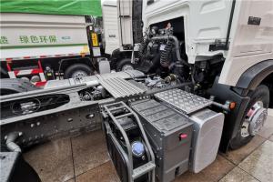 中国重汽 HOWO TX7重卡 标运版 460马力 6X4 国五牵引车(ZZ4257V324GE1)