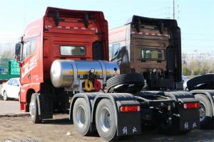 一汽解放青汽 JH6重卡 460马力 6X4 LNG牵引车(国六)(CA4250P25K2T1NE6A80)