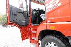 一汽解放青汽 JH6重卡 420马力 6X4 国五牵引车(凸地板)(CA4250P26K2T1E5A80)