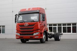 一汽解放青汽 龙VH 2.0版 240马力 4X2 6.75米 国五仓栅式载货车底盘(CA5189CCYPK2L2E5A80)