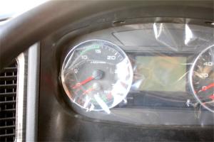 一汽解放青汽 JH6重卡 460马力 8X4 9.5米 国五仓栅式载货车(CA5310CCYP25K2L7T4E5A80)