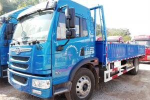一汽解放青汽 龙V中卡 180马力 4X2 6.75米 国五栏板载货车(DPF)(CA1189PK2L2E5A80)