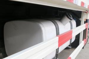 一汽解放青汽 龙VH中卡 220马力 4X2 9.65米 国五厢式载货车(CA5189XXYPK2L7E5A80)