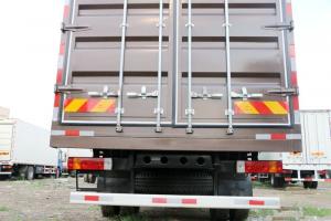 一汽解放青汽 龙VH中卡 南方版 180马力 4X2 6.65米 国五仓栅式载货车(CA5189CCYPK2L2E5A80)