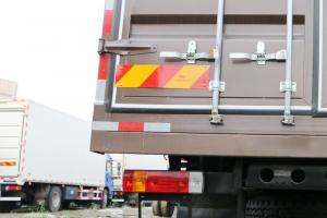 一汽解放青汽 龙VH中卡 南方版 180马力 4X2 6.65米 国五仓栅式载货车(CA5189CCYPK2L2E5A80)