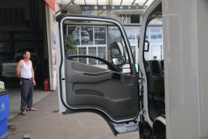 江铃 凯锐EV 4.5T 4.15米单排厢式 82kWh纯电动轻卡载货车(JX5043XXYTGD25BEV)82kWh