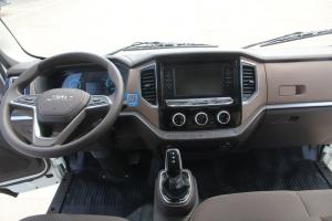 江铃 凯锐EV 4.5T 4.08米单排 81.14kWh 纯电动厢式轻卡载货车(JX5043XXYTGE25BEV)