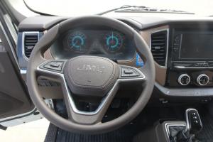 江铃 凯锐EV 4.5T 4.08米单排 81.14kWh 纯电动厢式轻卡载货车(JX5043XXYTGE25BEV)