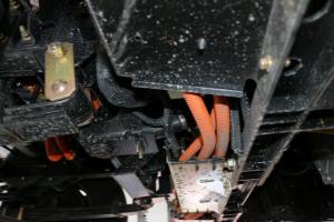 江铃 凯锐800EV 4.5T 4.2米单排厢式 107.52kWh 纯电动轻卡载货车(JX5043XXYTG25BEV)