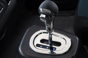远程汽车 E200 标配版 4.14米单排厢式 96.76kWh 纯电动轻卡载货车(DNC5042XXYBEVK3)