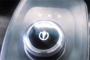 飞碟缔途 EX 3.6米厢式 54.72kWh 纯电动微卡载货车(FD5043XXYD66KBEV)